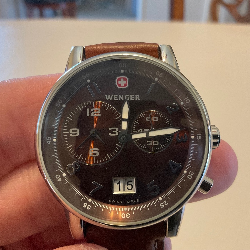 MENS Wenger watch by swiss army, great color, like new